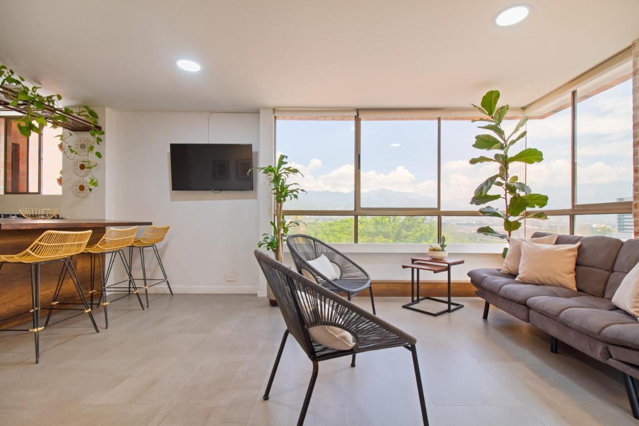 Aptos Alcazar Oviedo By Housy Host Medellín Buitenkant foto